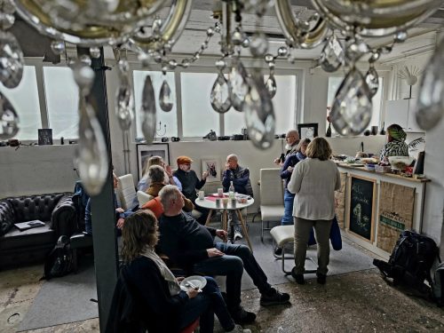 056053CF-AE81-4CFF-9BA3-E87DFE465AB9