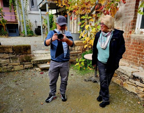 89D254DF-0589-44BE-8C8E-CAA53F0AEBBF