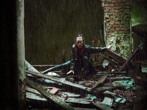 Frankg_Frankg_lilly2000-0484_rain-