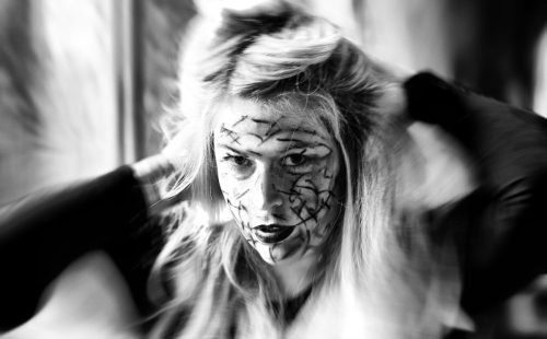 Stephan_112A1010-DxO-Julia Flur Haare hoch2